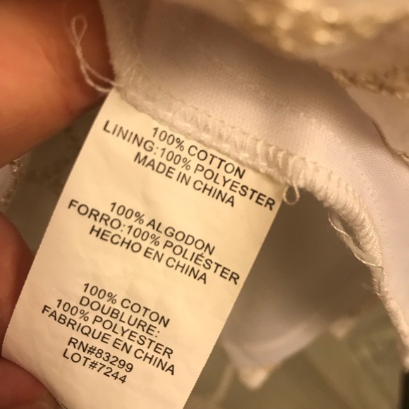 Isaac Mizrahi White & Gold Honeycomb Pattern Dress - Picture 4 of 4